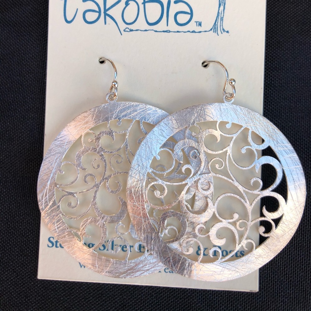 Takobia earrings